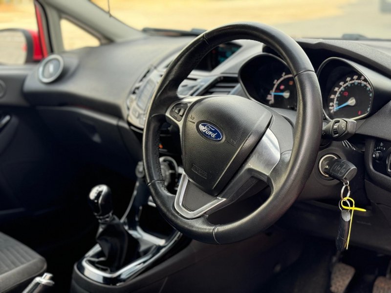 FORD FIESTA