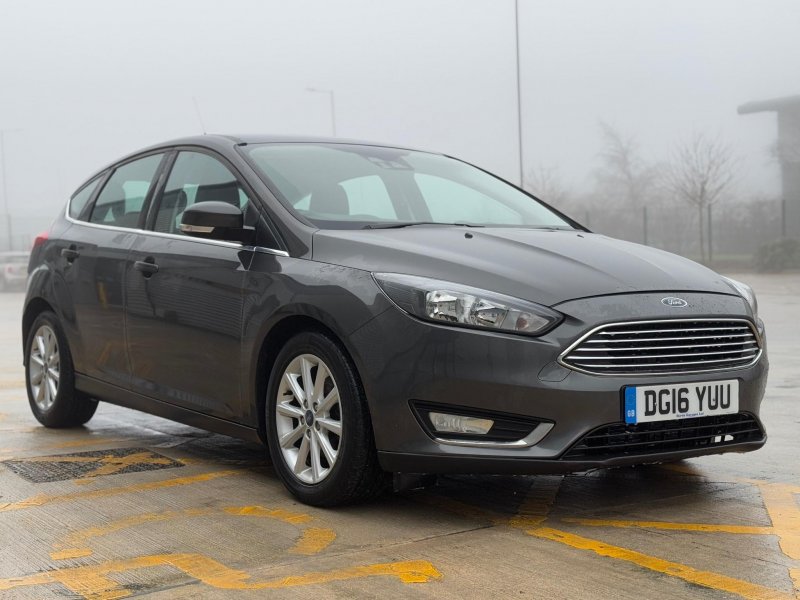 FORD FOCUS