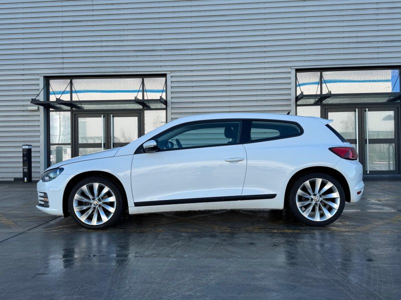 VOLKSWAGEN SCIROCCO