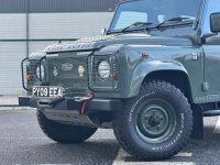 LAND ROVER DEFENDER 90