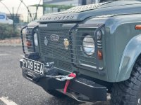 LAND ROVER DEFENDER 90