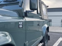 LAND ROVER DEFENDER 90