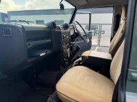 LAND ROVER DEFENDER 90