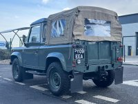 LAND ROVER DEFENDER 90