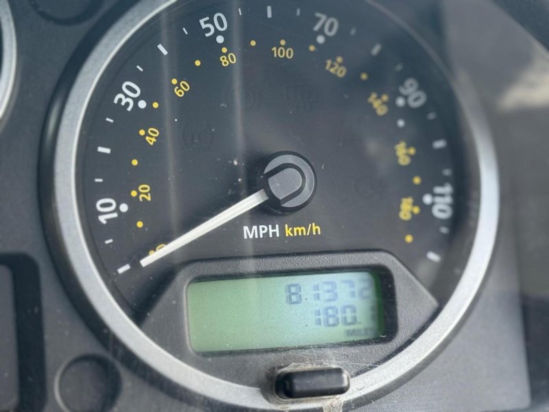 LAND ROVER DEFENDER 90