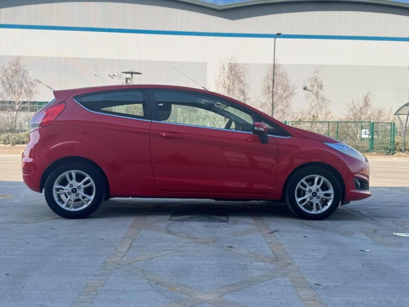 FORD FIESTA