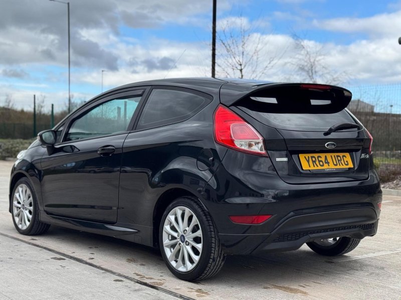 FORD FIESTA
