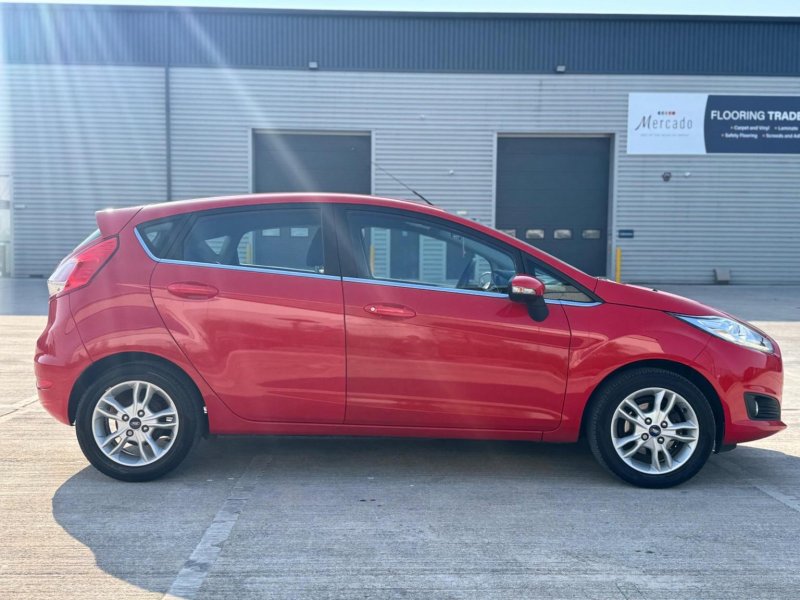 FORD FIESTA